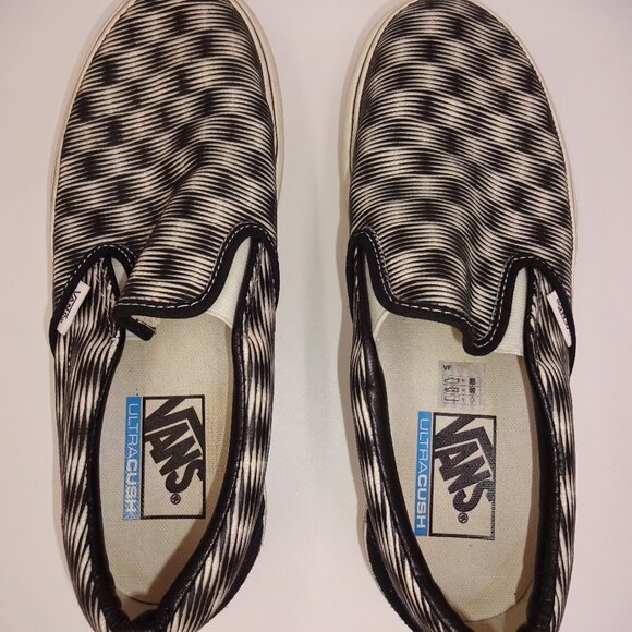 Vans Black White Optical Illusion UltraCush Slip-On Shoes Mens 6.5 Womens 8 - Picture 5 of 8